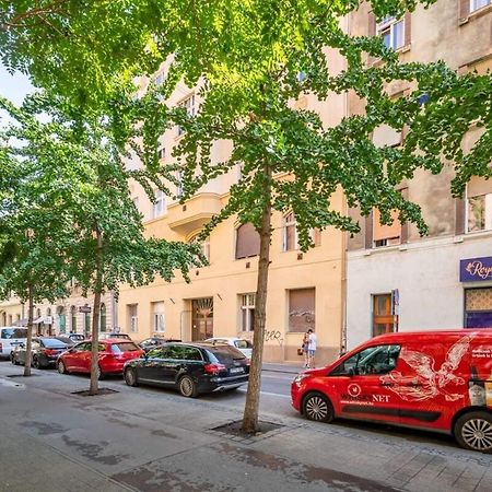 Mini Ultra Central Studio Budapest Exterior foto