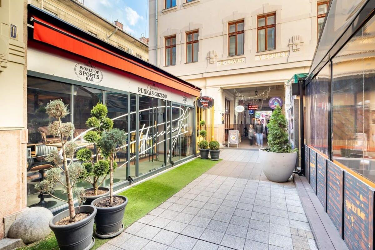 Mini Ultra Central Studio Budapest Exterior foto
