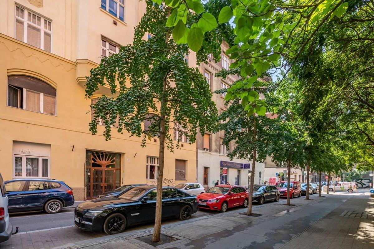 Mini Ultra Central Studio Budapest Exterior foto