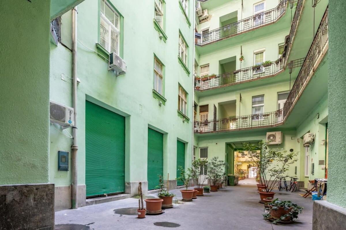 Mini Ultra Central Studio Budapest Exterior foto
